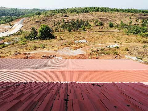 Colour coated rooﬁng works